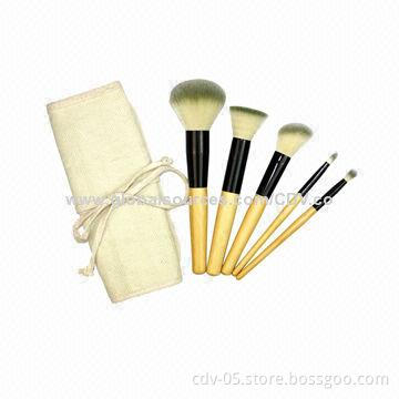 5-piece Bamboo brush set with good pouch